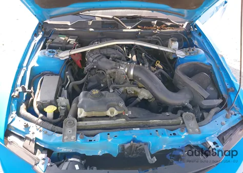 2011 Ford Mustang V6 Premium z USA, uszkodzony, nr VIN 1ZVBP8EM1B5100724